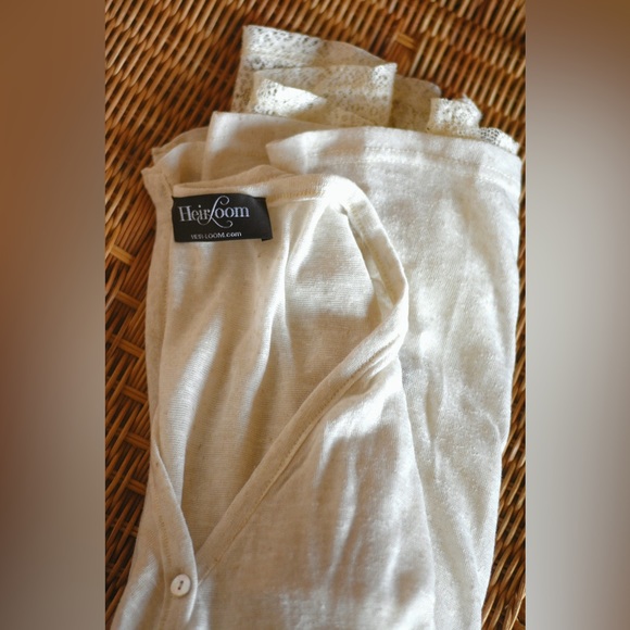 Lace-Back Boho White Cardigan - Picture 5 of 5